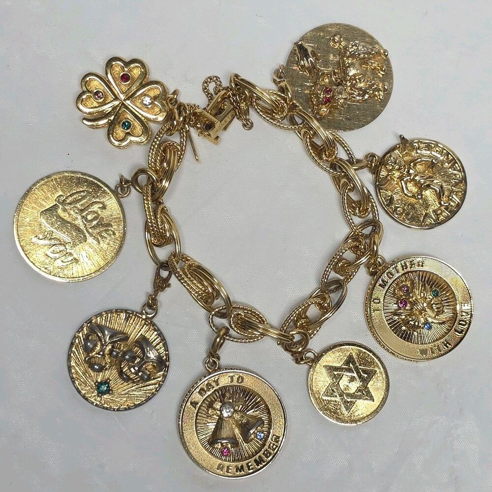 Vintage Monet 8 Charm Bracelet Chunky Gold Tone Clover Puppy Love Mother Star
